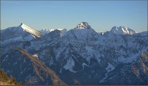 Großes Maiereck02 mit lugauer.jpg