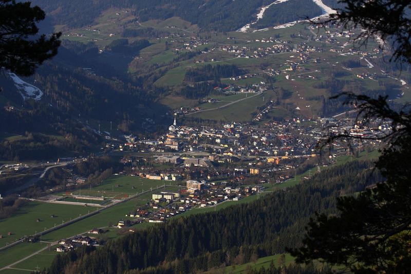 Datei:Schladming rohrmoo-rössingkogel 85373 2015-04-22.jpg