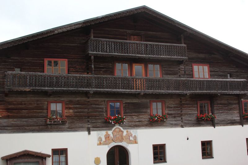 Datei:Herzmaierhof haus.i.E 59168 2017-09-21.jpg