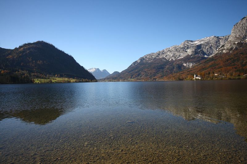 Datei:Grundlsee See 77843 2014-11-03.jpg