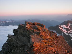Hochgolling sunrise 16365 2006-07-05.jpg
