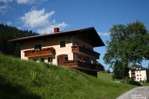 Strasserhof 6859.jpg