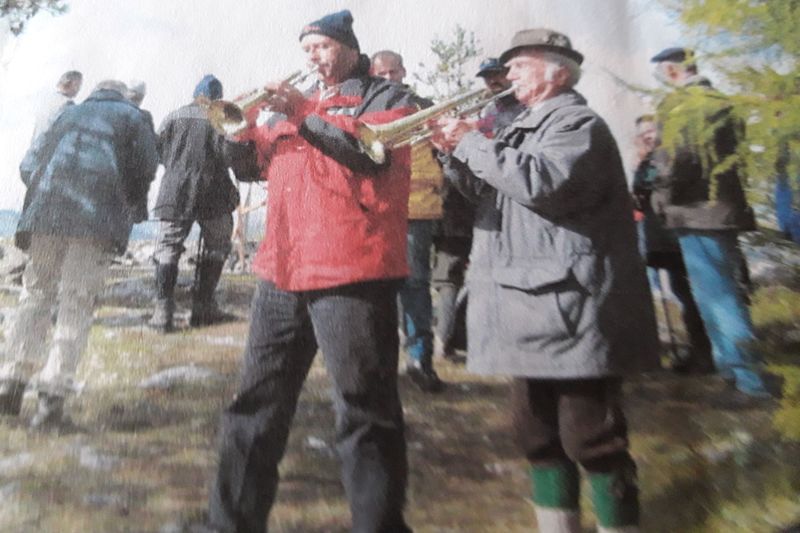 Datei:Gindl-Hörndl-Gipfelkreuz 2007 03.jpg