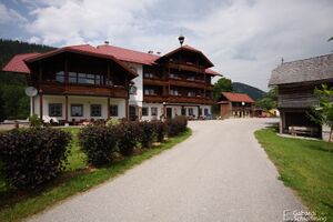 Peterbauerhof 6744.jpg