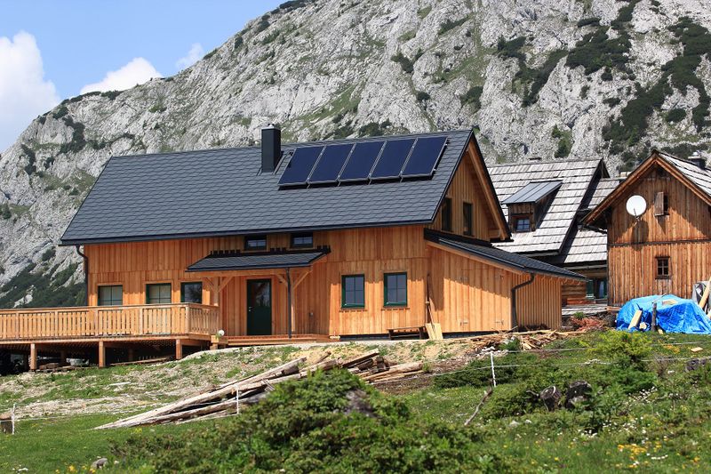 Datei:Tauplitzalm 51717 2017-06-24.jpg