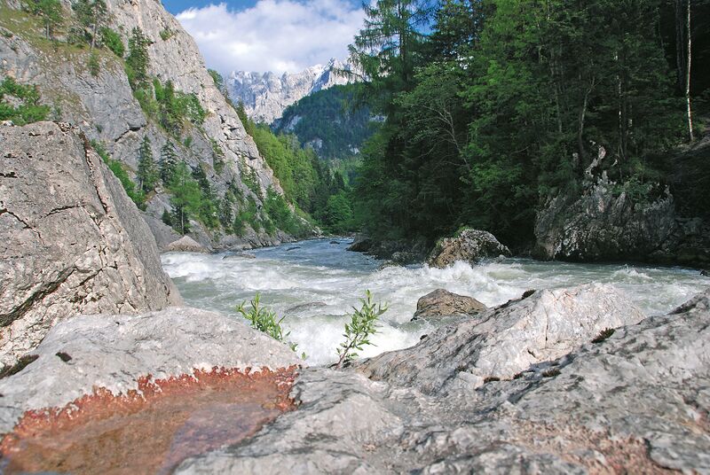 Datei:Gesäuse-Eingang Katarakt1(©EK)..jpg