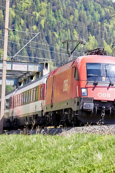 Datei:Eisenbahnbrücke niederöblarn-3000327-2023-05-07.jpg