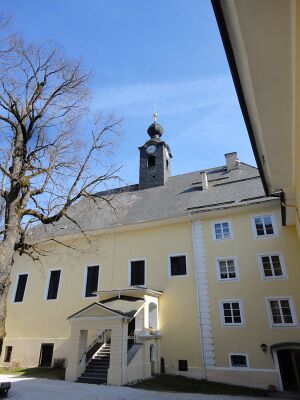 Schloss-Donnersbach-5.jpg