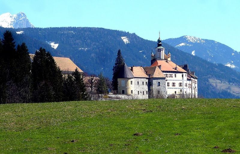 Datei:Burg Strechau2.JPG