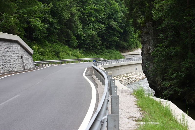 Datei:Glattjochstraße 90110 2015-06-08.jpg