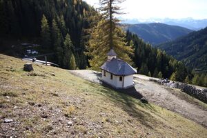 Dachsteinkircherl brandalm 0050 2013-10-21.jpg