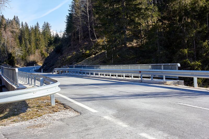 Datei:Buschbrücke mössna-0211-2023-04-05.jpg