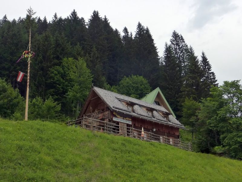 Datei:Ardningalmhütte1400171.JPG