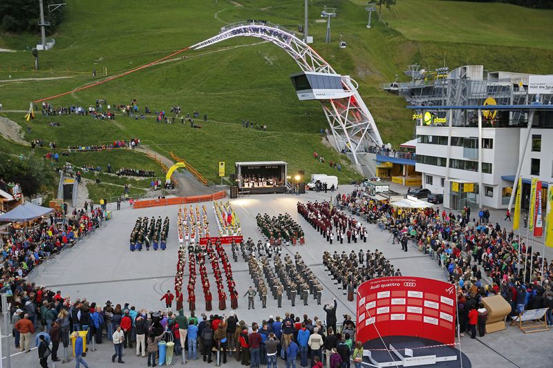 Datei:Mid Europe 2014.jpg