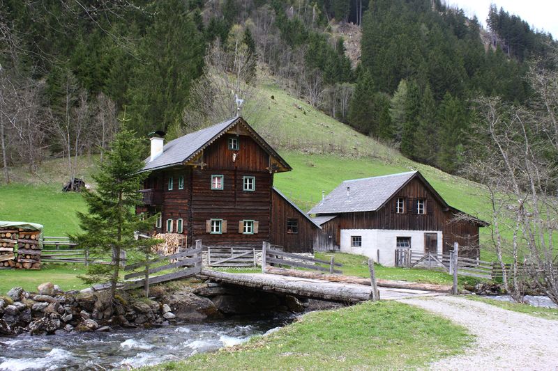 Datei:Gasthaus-hopfriesen 53862 2014-04-23.jpg