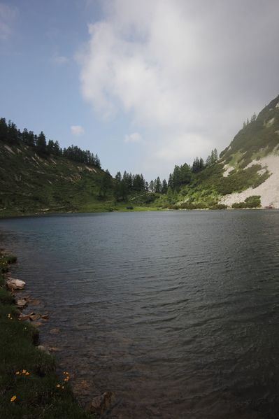 Datei:Schwarzensee tot-geb 51370 2017-06-24.jpg