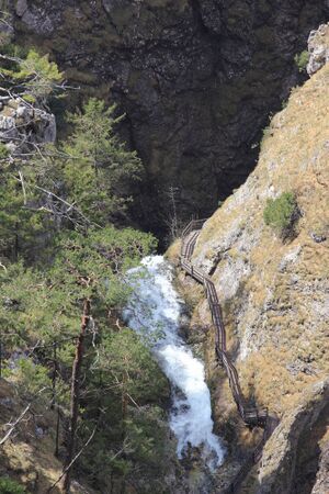 Wasserlochklamm palfau 70493 2018-04-23.jpg
