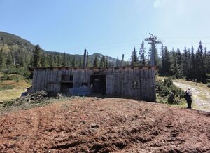 Abfallhalde von der Latschenkieferbrennerei.jpg