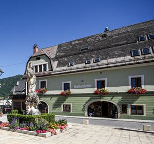 Bürgerhaus und Gasthof-1000-2012-08-20.jpg
