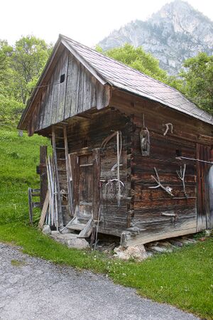 BH Poserer-0384-2023-05-27.jpg