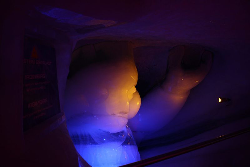 Datei:Eispalast dachsteingletscher 93030 2015-06-25.jpg