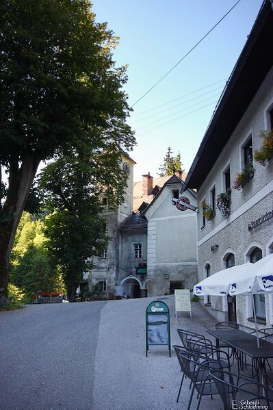 Datei:Gasthaus busenlechner0001.jpg