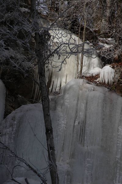 Datei:Luserfall 1438 2011-01-06.jpg