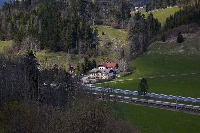 Datei:Schule pichl-0145-2021-04-25 12.57.44.jpg