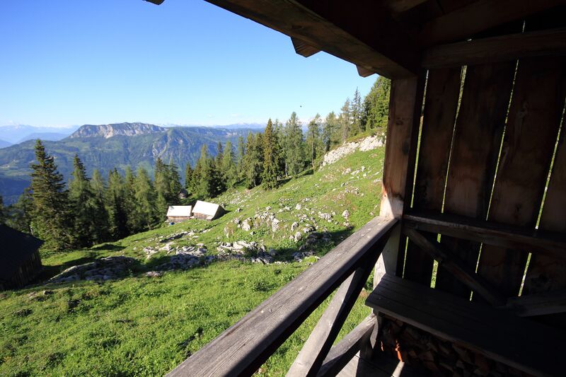 Datei:Gößlalm grundlsee 77593 2018-06-04.jpg