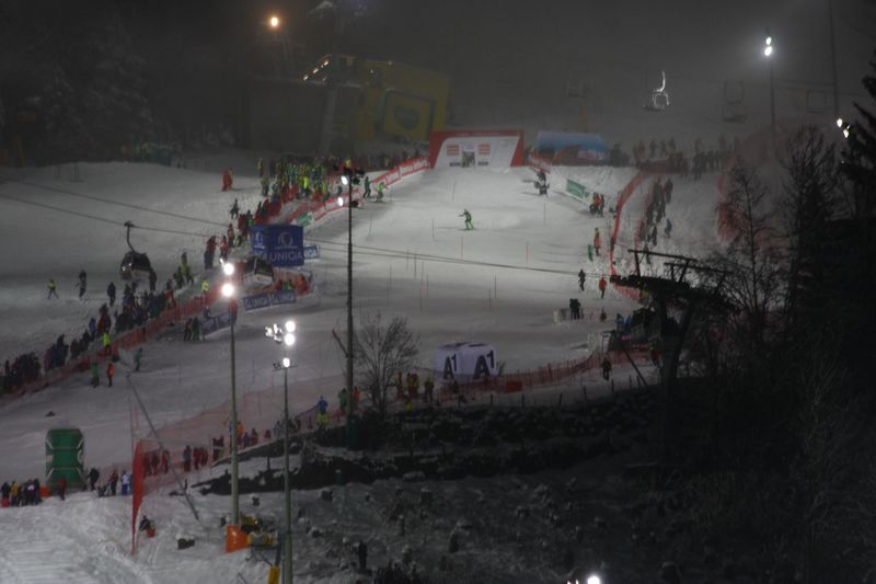 Datei:Nightrace 2014 39758 2014-01-28.jpg