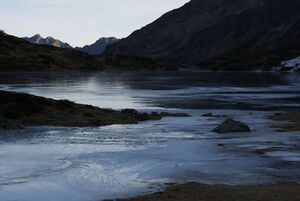 Giglachsee-eis-erich 10040 2011-12-01.jpg