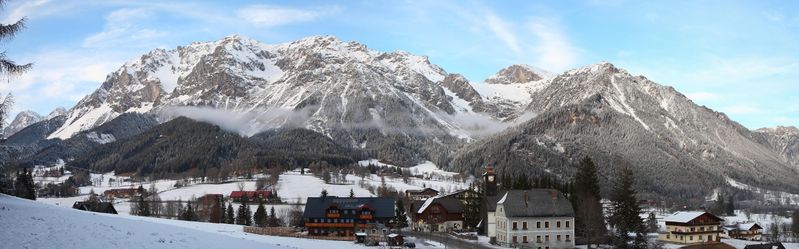 Datei:Scheichenspitze mit Kulm 20091226.jpg