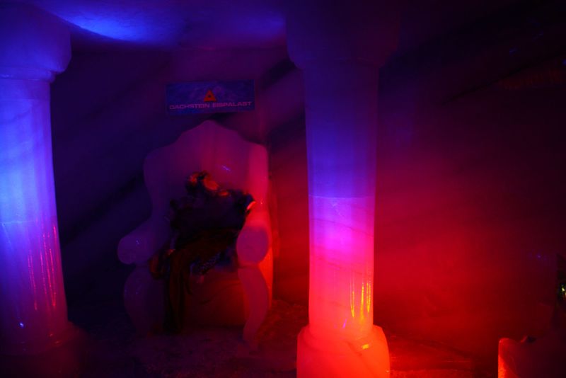 Datei:Eispalast dachsteingletscher 93026 2015-06-25.jpg