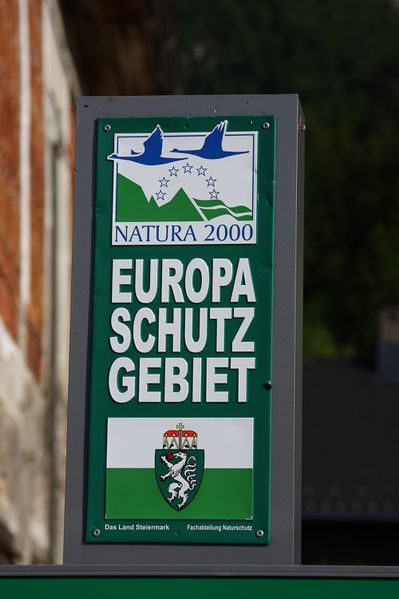 Datei:Niederstuttern 58689 2014-05-26.jpg