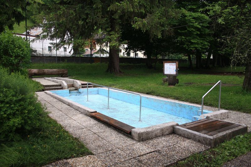 Datei:Kneippanlage schladming 59045 2014-05-28.jpg