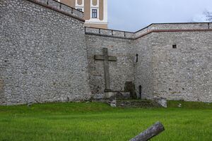 Kriegerdenkmal schl. trautenfels-10-2014-05-14.jpg
