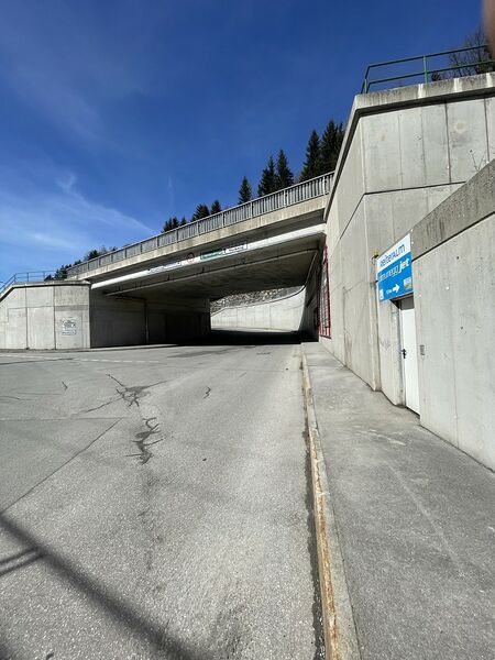 Datei:Unterführung Preunegg-1001-2023-03-22.JPG
