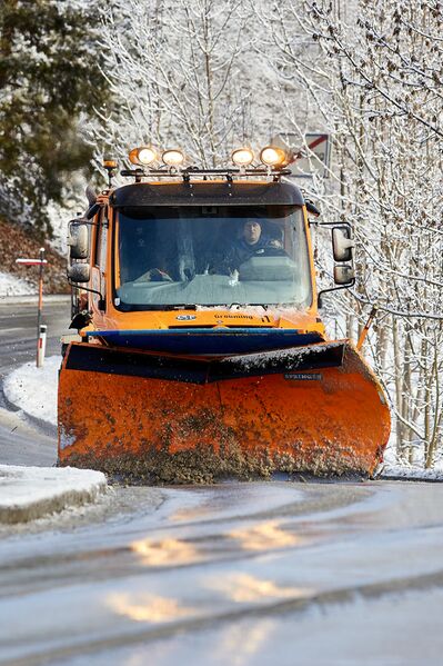 Datei:Schneepflug rams-Str-0054-2023-01-16.jpg