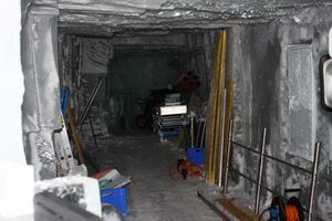 Eispalast dachsteingletscher 93000 2015-06-25.jpg