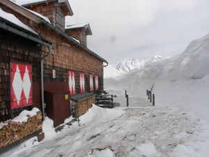 Keinprechthütte 3277 2006-04-12.jpg