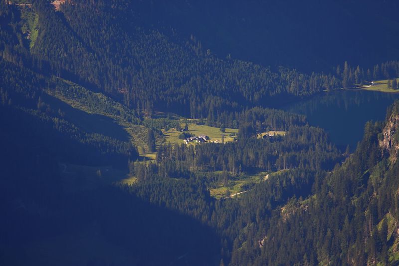 Datei:Schwarzensee-spateck 94667 2015-07-11.jpg