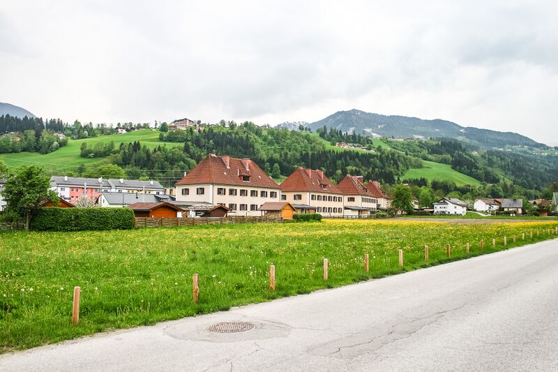 Datei:Bahnsiedlung Schladming-31-2013-05-10.jpg