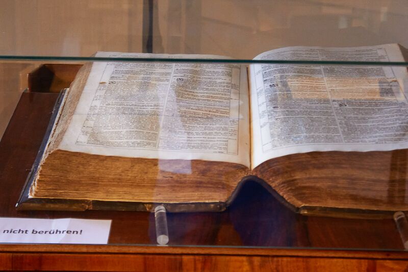 Datei:Burg strechau-300208-2023-05-04.jpg