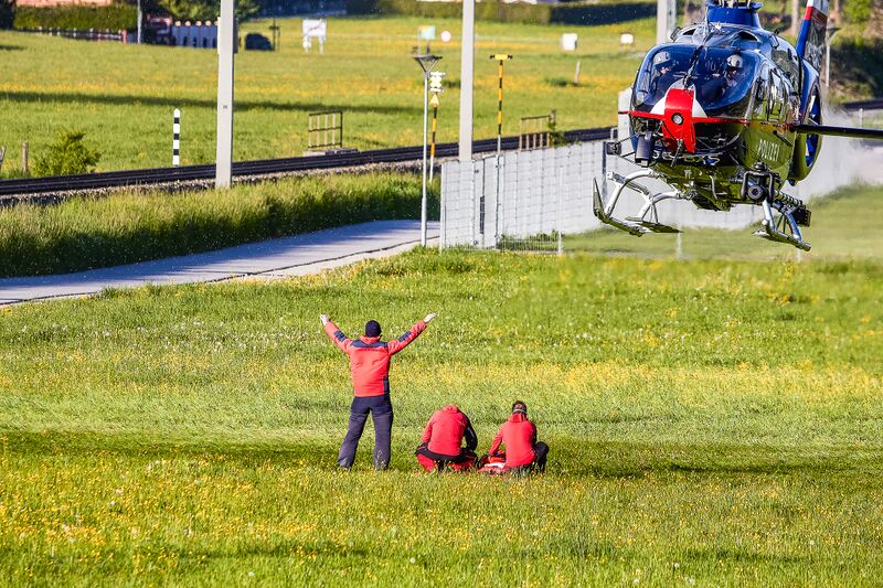 Datei:Polizeihubschrauber schladming 20-05-08 2083.jpg
