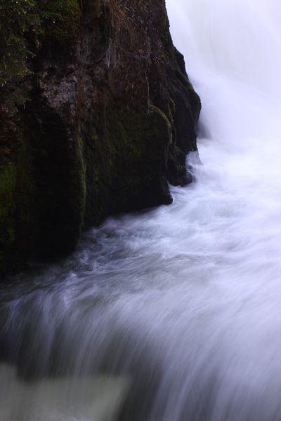 Datei:Stimitzbach grundlsee 78297 2014-11-03.jpg