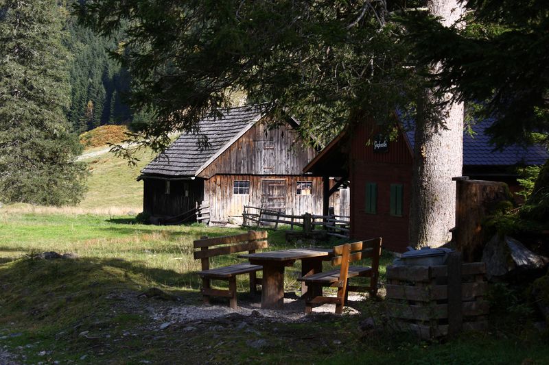 Datei:Grafenalm kleinsölk 73495 2014-10-03.jpg