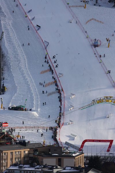 Datei:Nightrace 2016 17809 2016-01-26.jpg