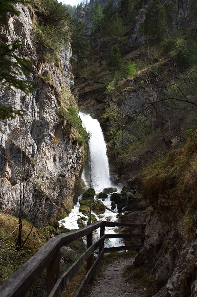 Datei:Wasserlochklamm palfau 70584 2018-04-23.jpg