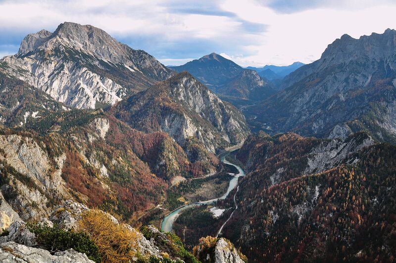 Datei:Gesäuseschlucht im Herbst (©EK).jpg
