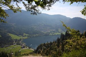 Grundelsee 2357 2011-09-24.jpg